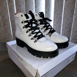 Steve Madden Boots
